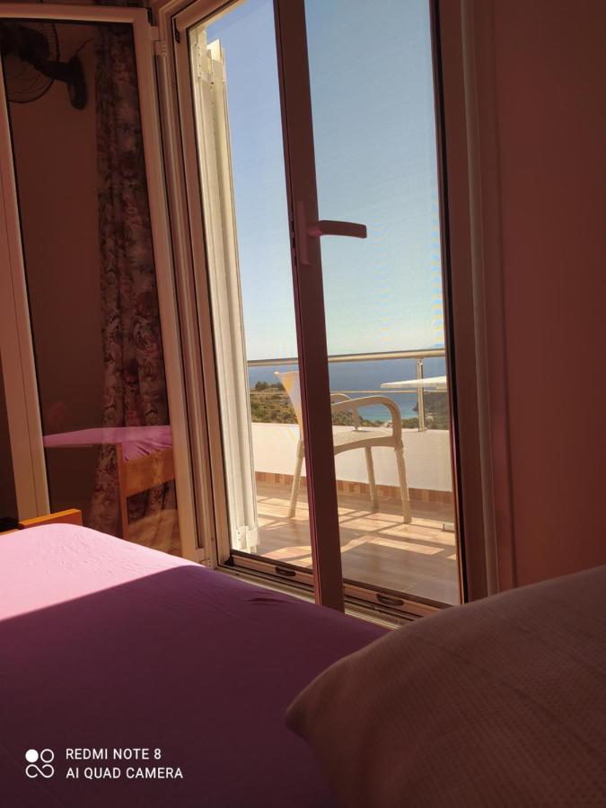 Tolis Rooms Himare Exterior photo