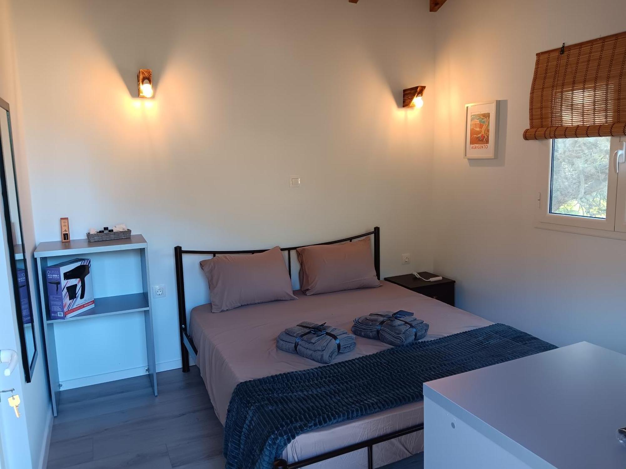 Tolis Rooms Himare Exterior photo