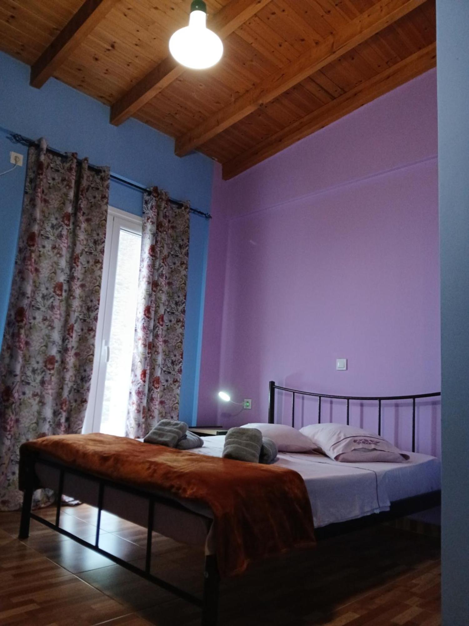 Tolis Rooms Himare Exterior photo